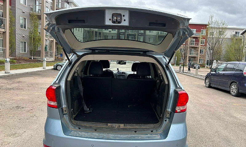 2013 Dodge Journey...
