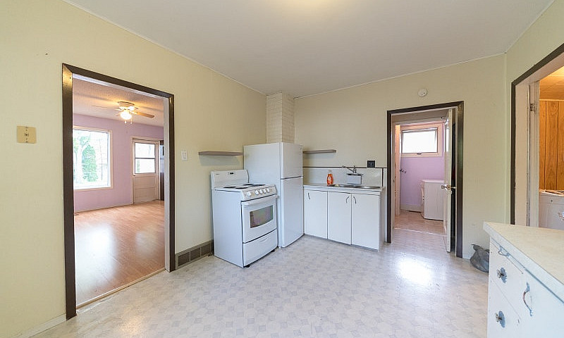 Two Bedroom House Fo...