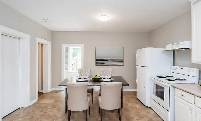 3 Bedroom Apartment,...