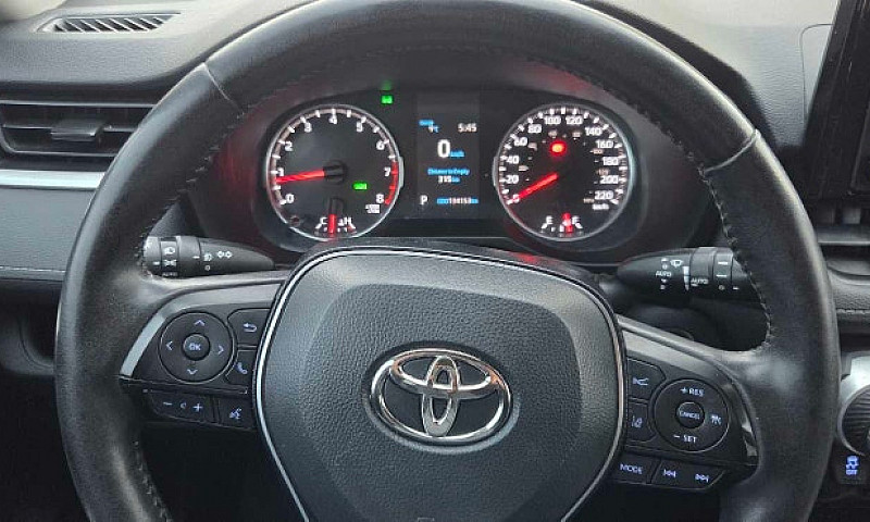 Toyota Rav 4...