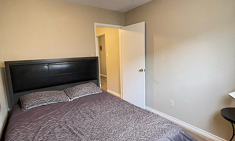 For Rent 1 Bd Apartm...