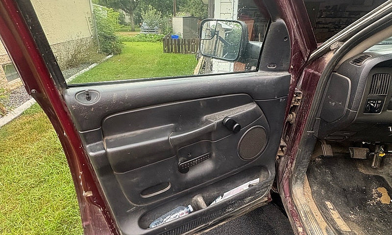 2003 Dodge Ram 2500 ...