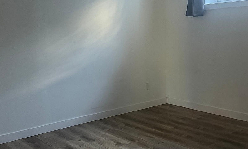 Spacious 2-Bedroom B...