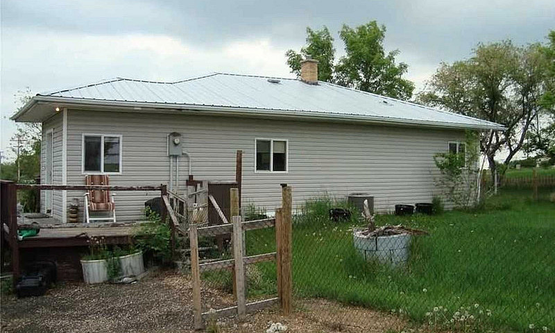 3 Bedroom 1 Bathroom...