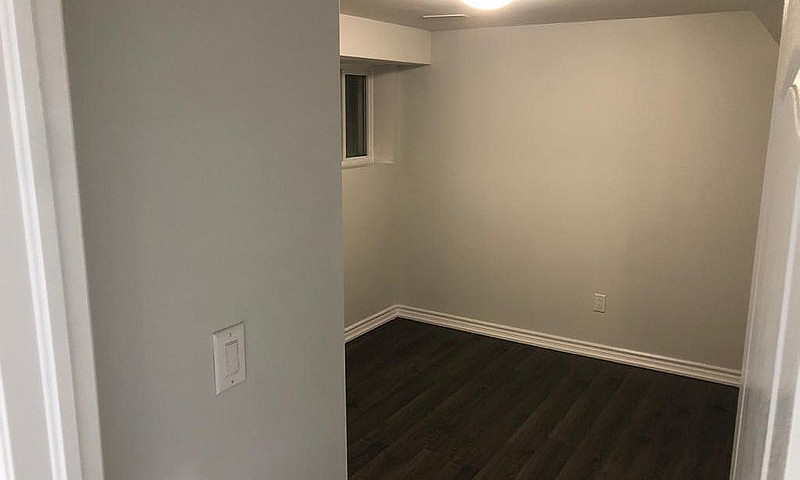 2 Bedroom Basement F...