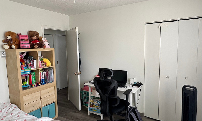 1-Bedroom Apartment ...