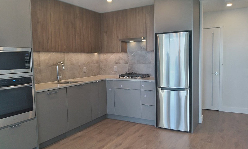 2Bdrm 2 Bath - Locat...
