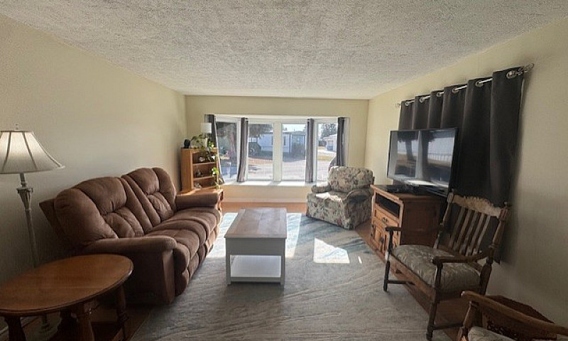 Renovated Move In Re...