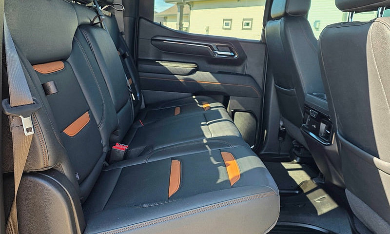 2025 Gmc Sierra...