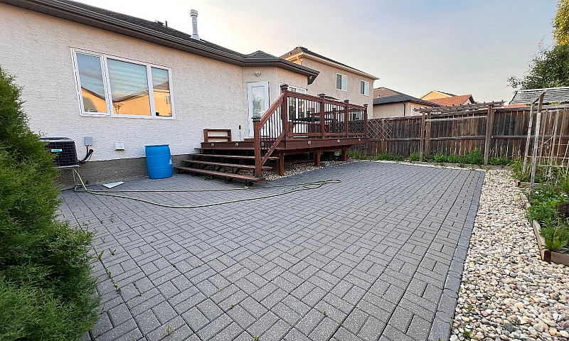 Bungalow For Rent In...