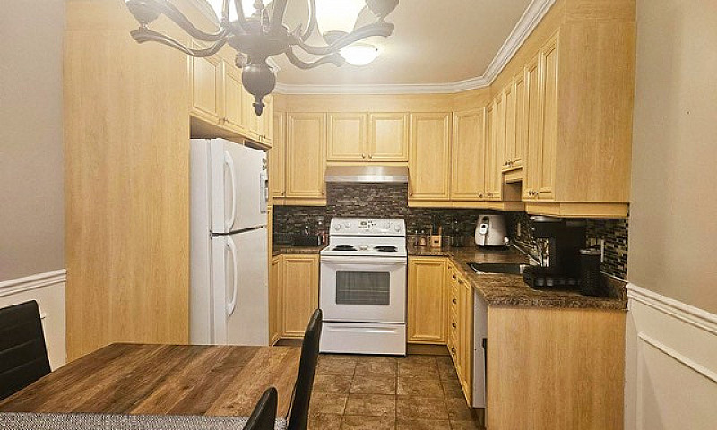 Condo 4 1/2 À Louer ...