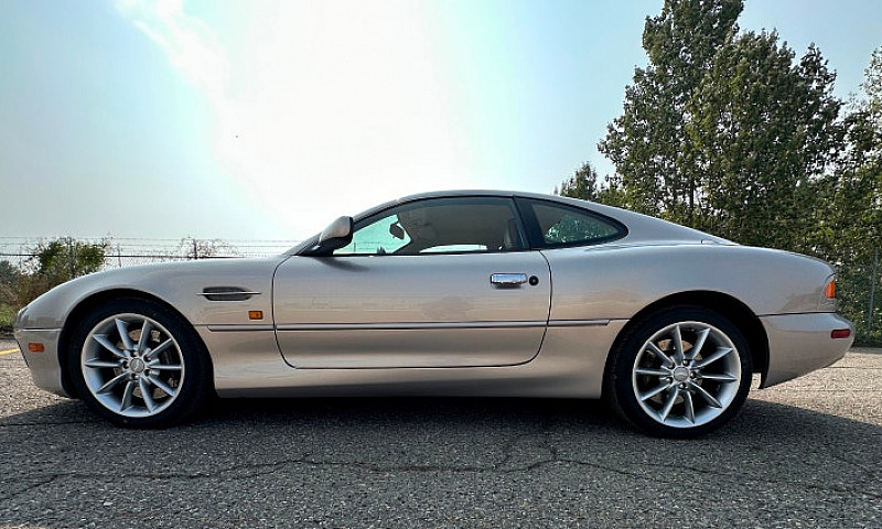 2001 Aston Martin Db...