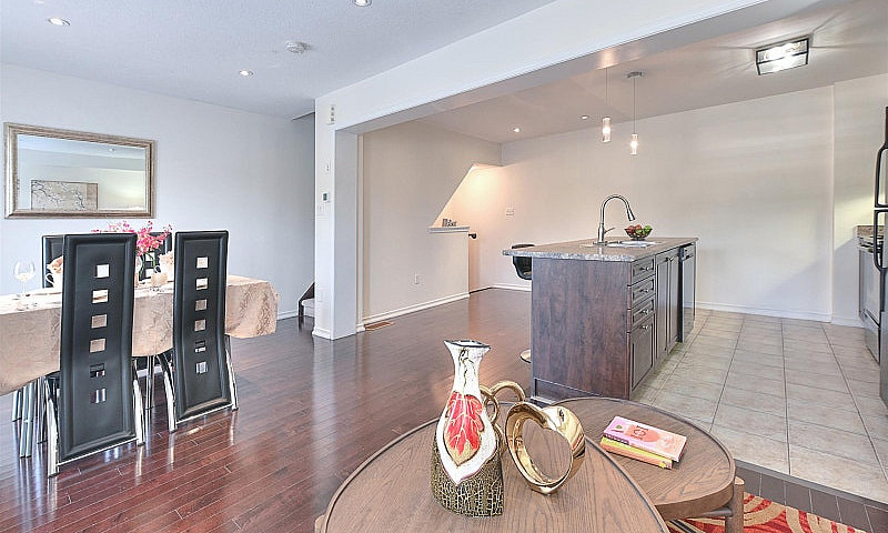 3-Storey Freehold To...
