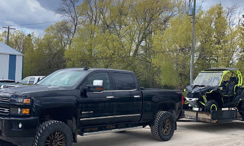 2018 Duramax Midnigh...