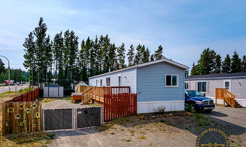 229-989 Range Road...