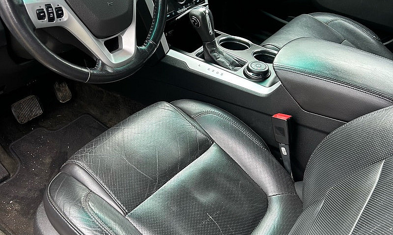 2013 Ford Explorer L...
