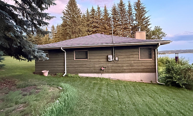 Beautiful Cottage Fo...