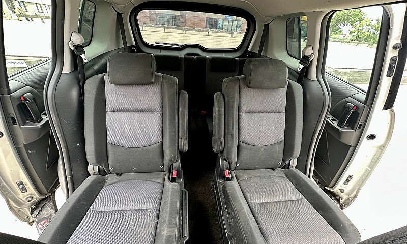 2007 Mazda 5 Safetie...