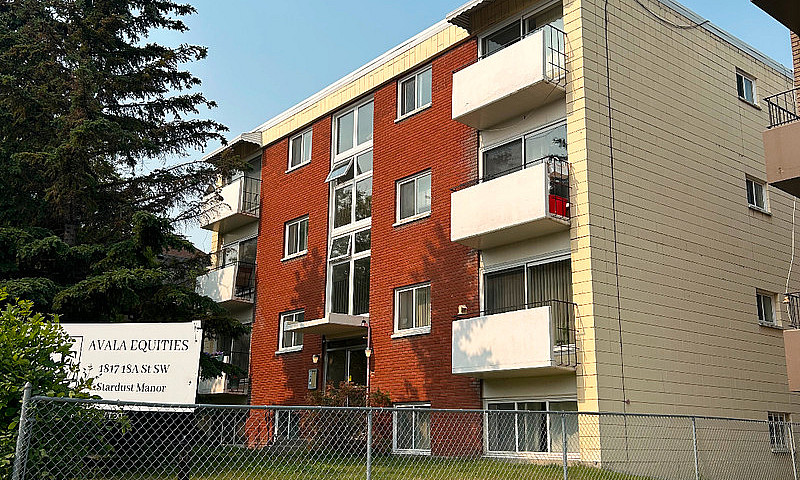 Cozy One Bedroom Sui...
