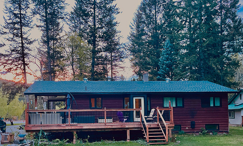 Private 3 Bed 3 Bath...