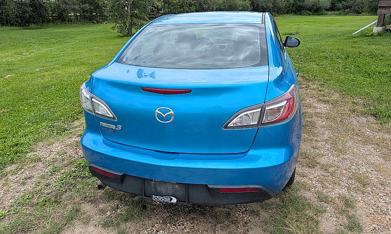 2011 Mazda 3 - $7,50...