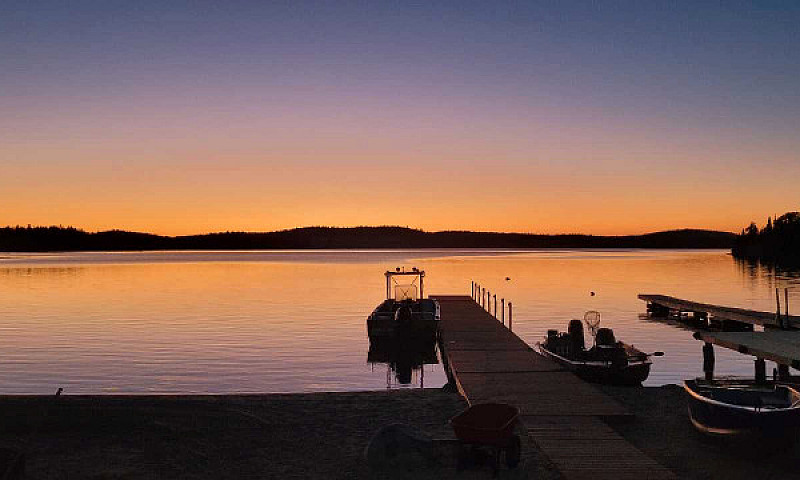 Fishing Lodge For Sa...