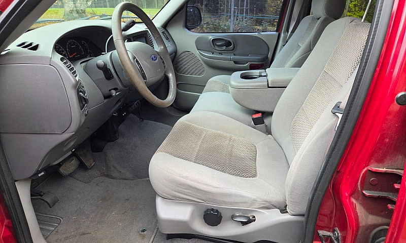 2013 Ford F150...