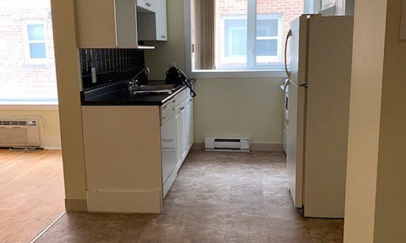 1 Bedroom Apt—— Osbo...