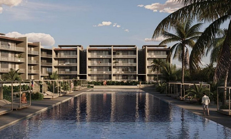 3 Bedroom Beachfront...