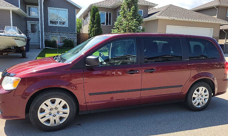 Dodge Grand Caravan...