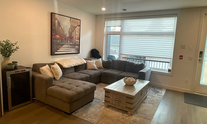 Spacious 3-Bedroom T...