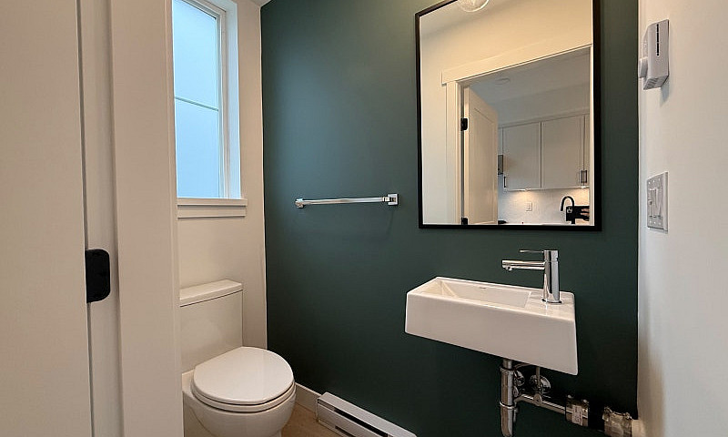 Brand New 2 Bed + 2....