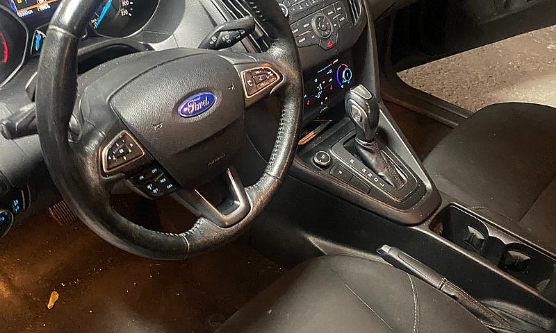 2015 Ford Focus...