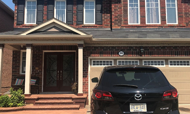 1 Bedroom Basement A...