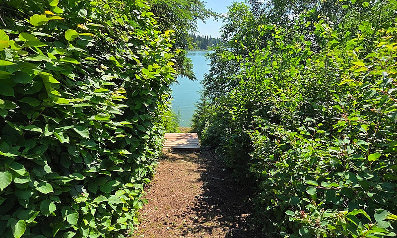 Prime Lakefront Lot ...