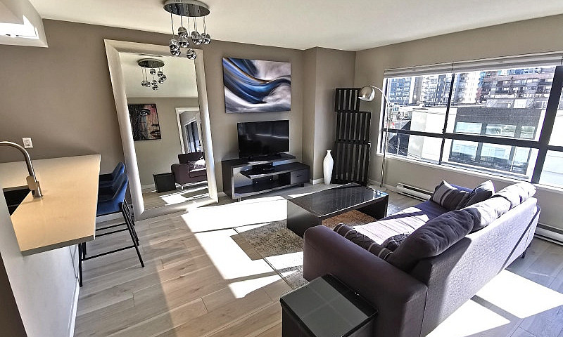 Renovated Luxury 1 B...