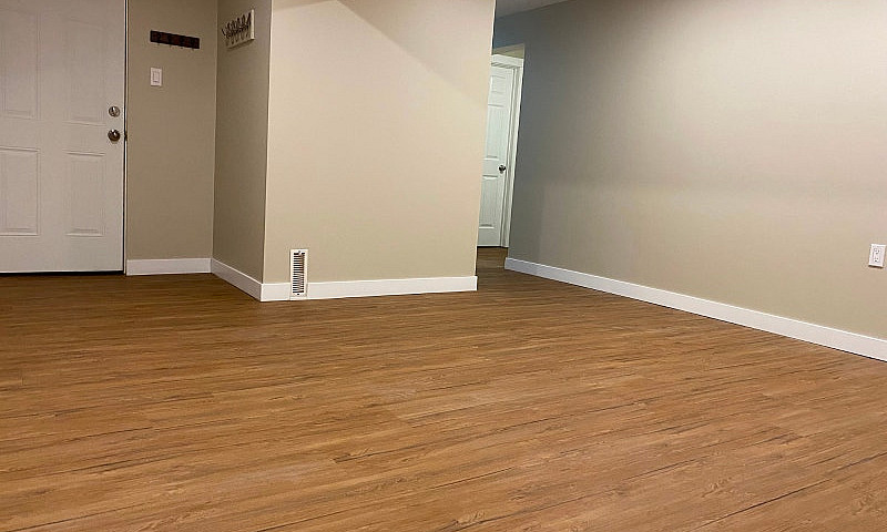 Legal 2 Bedroom Base...