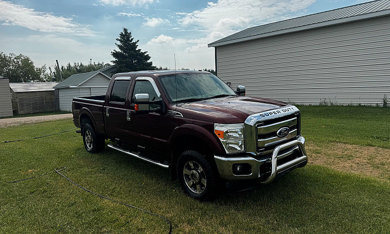 2011 Ford F350 Laria...