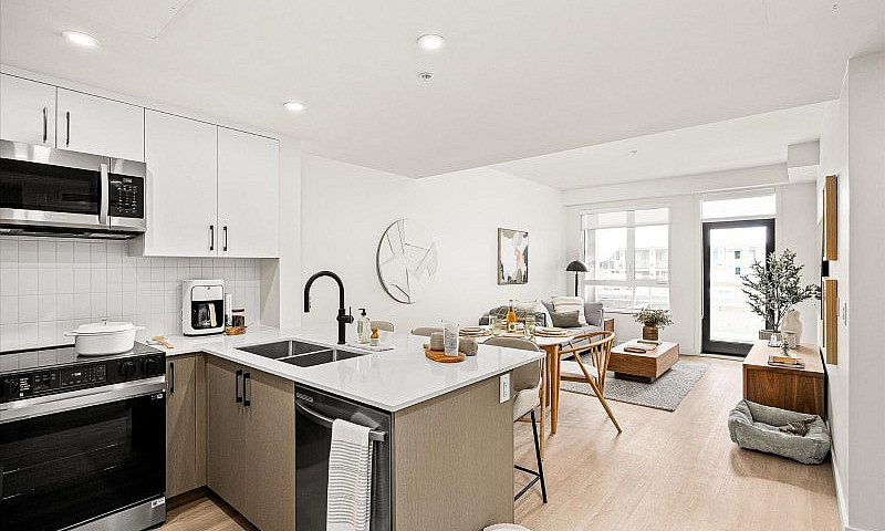 2 Bed - Brand New - ...