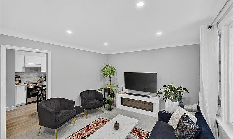 Renovated 2-Bedroom ...