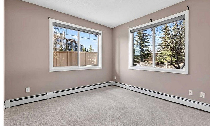 One Bedroom Plus Lar...