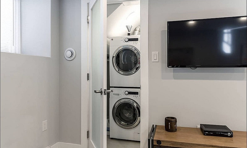 Studio Apartment All...