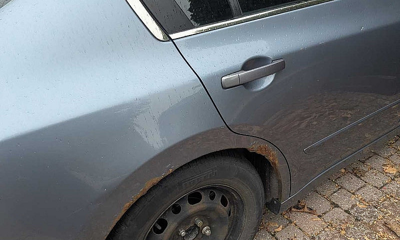 2012 Nissan Altima 2...