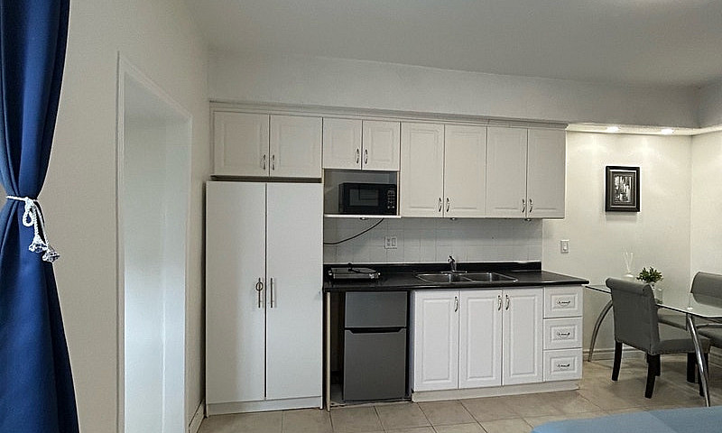Downtown Studio | $1...