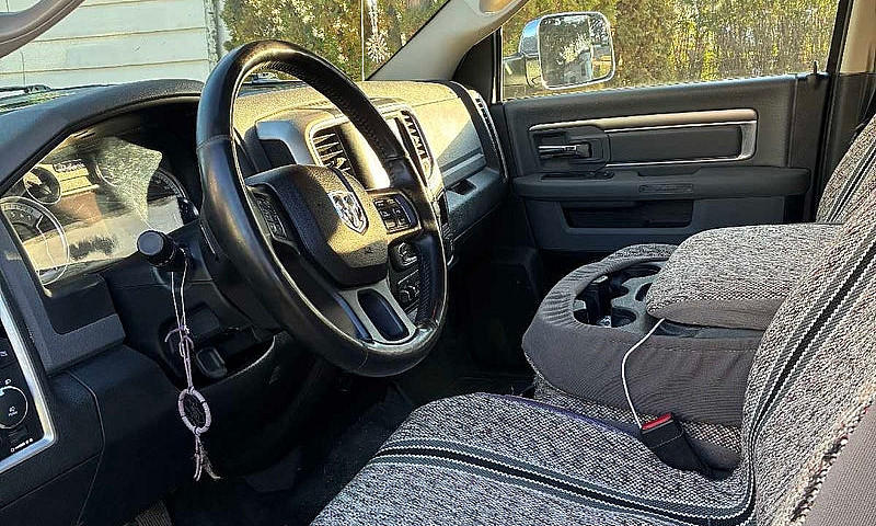 2017 Dodge 1500...