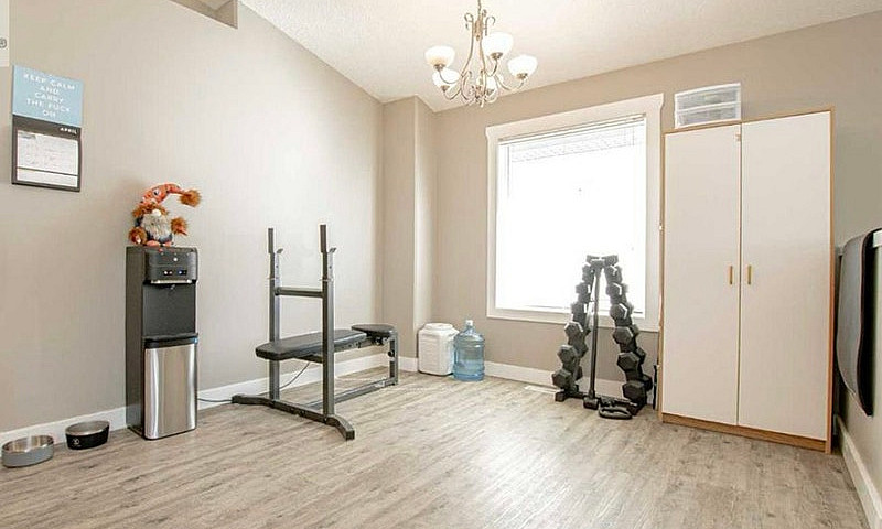 3 Beds 2 Baths - Hou...