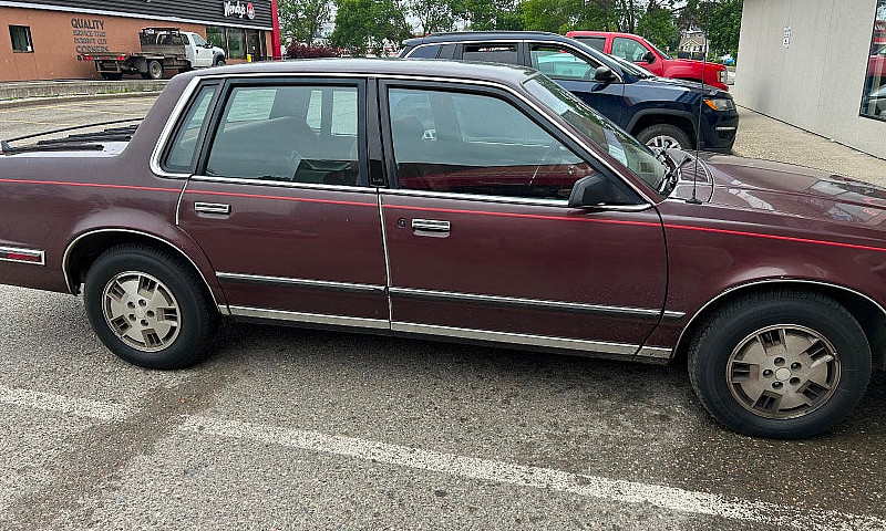 1984 Pontiac 6000 Le...