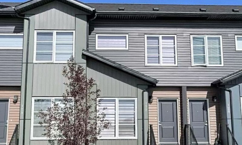 3 Bedroom Townhouse ...