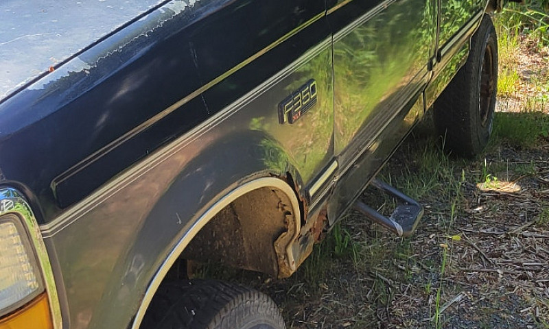 1992 F350 4X4 7.3L...