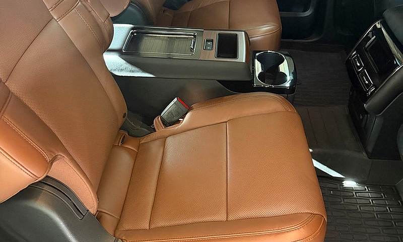 2020 Lincoln Aviator...